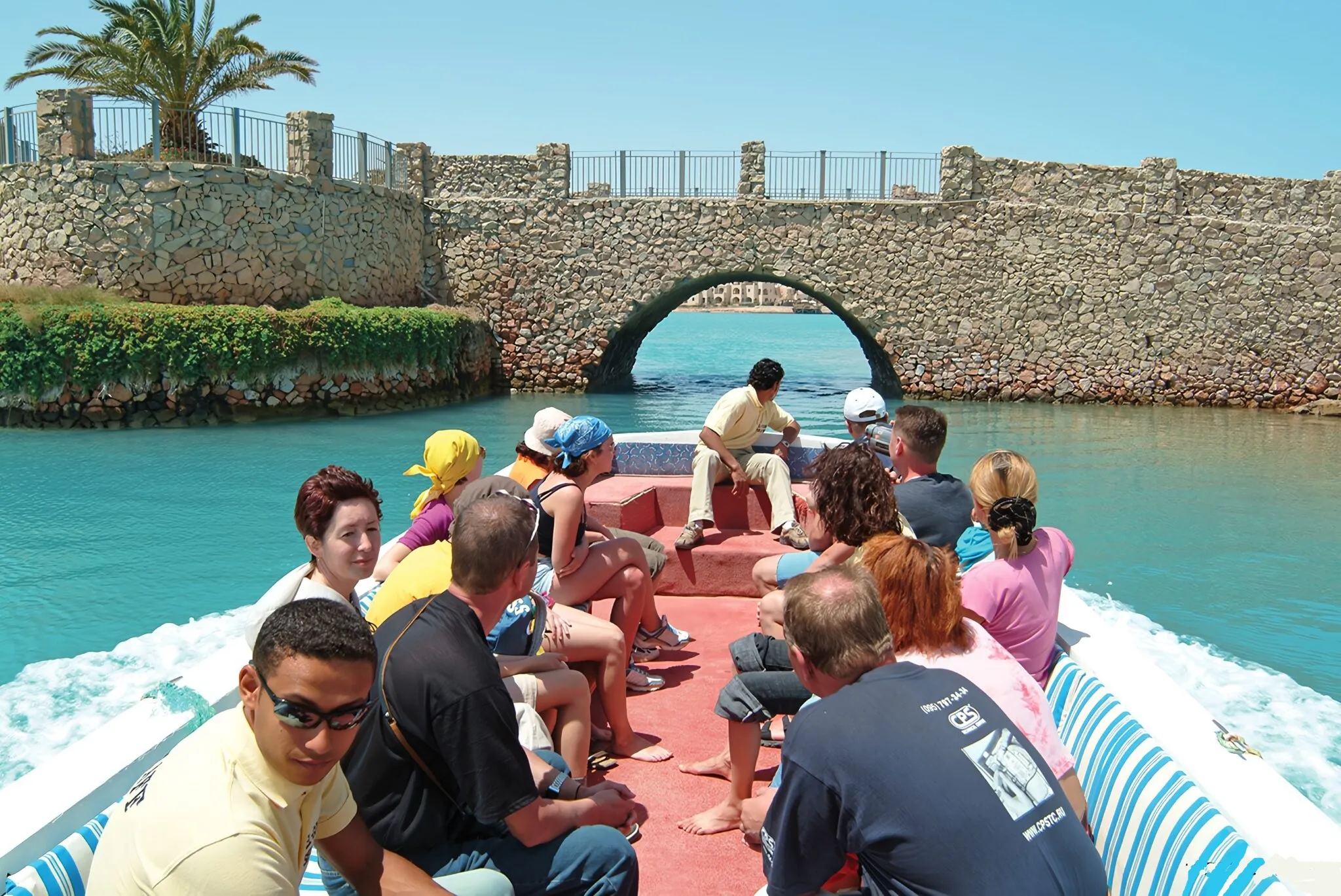 A BOAT TRIP BY CANALS OF ELGOUNA - 10