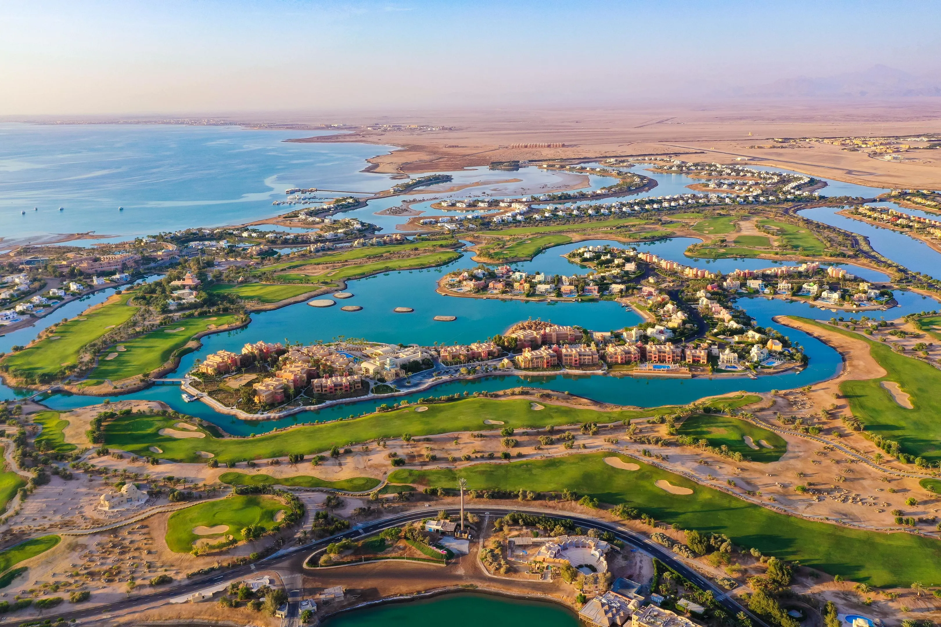A BOAT TRIP BY CANALS OF ELGOUNA - 5