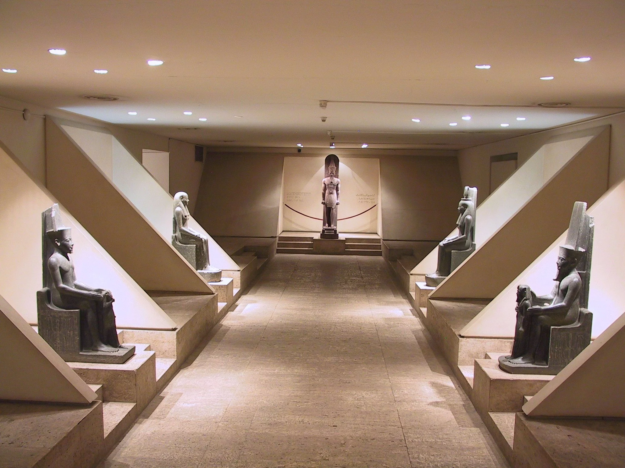 The Luxor Museum - 1