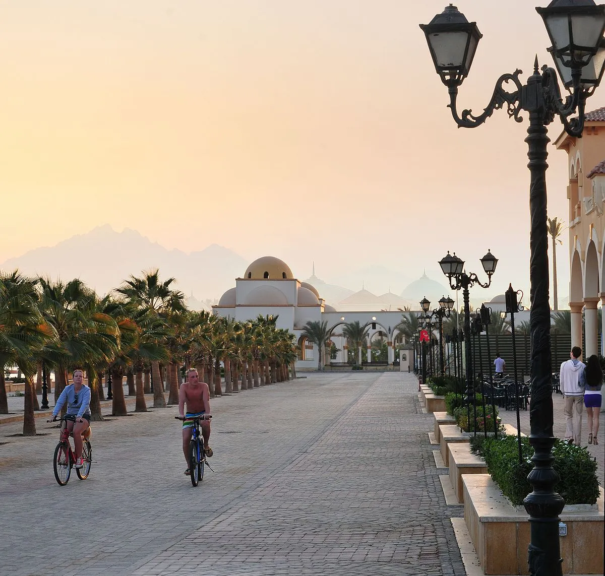 TOURIST PROMENADE OF SAHL HASHEESH