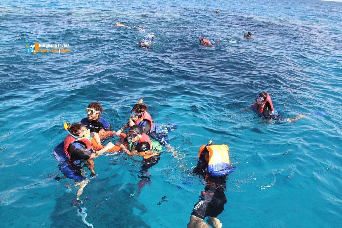 Is it safe to swim in Hurghada in November? 7 Powerful Tips for 2026