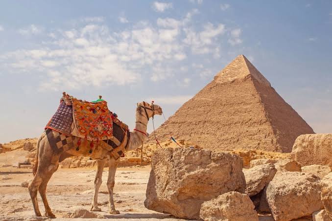 Wie viel kostet ein Ausflug zu den Pyramiden von Hurghada: 7 Beste Hervorragende Optionen 2026 - 2 Wie viel kostet ein Ausflug zu den Pyramiden von Hurghada: Preise und Faktoren im Überblick