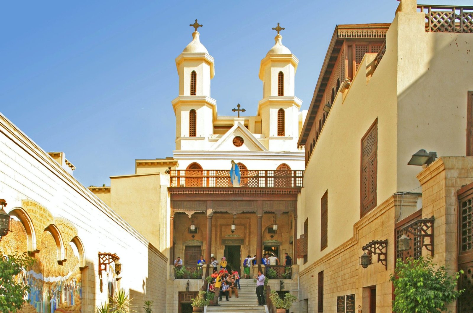 ONE DAY TRIP TO CAIRO BY PLANE