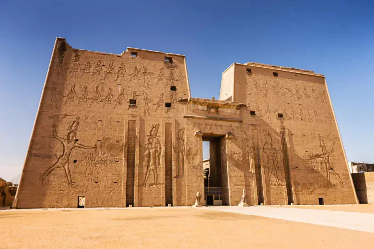 PRIVATE 1-DAY TRIP TO ESNA AND EDFU