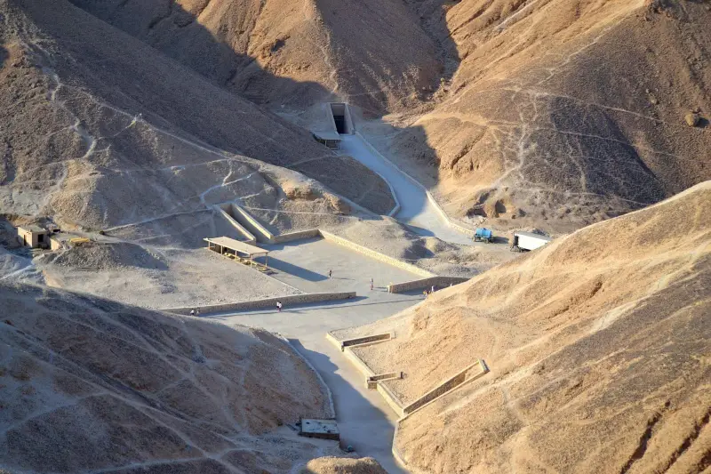 PRIVATE 1-DAY TRIP TO LUXOR