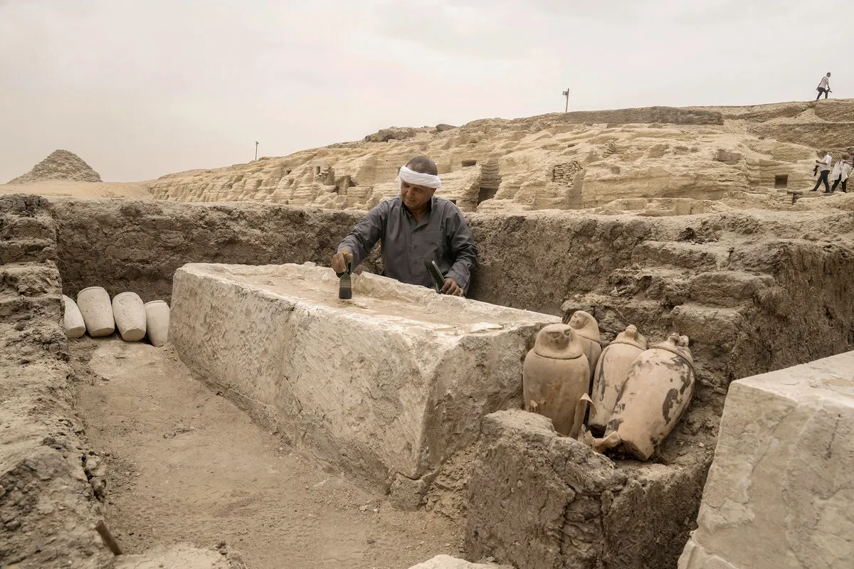 PRIVATE 2 DAYS TRIP TO CAIRO AND SAQQARA
