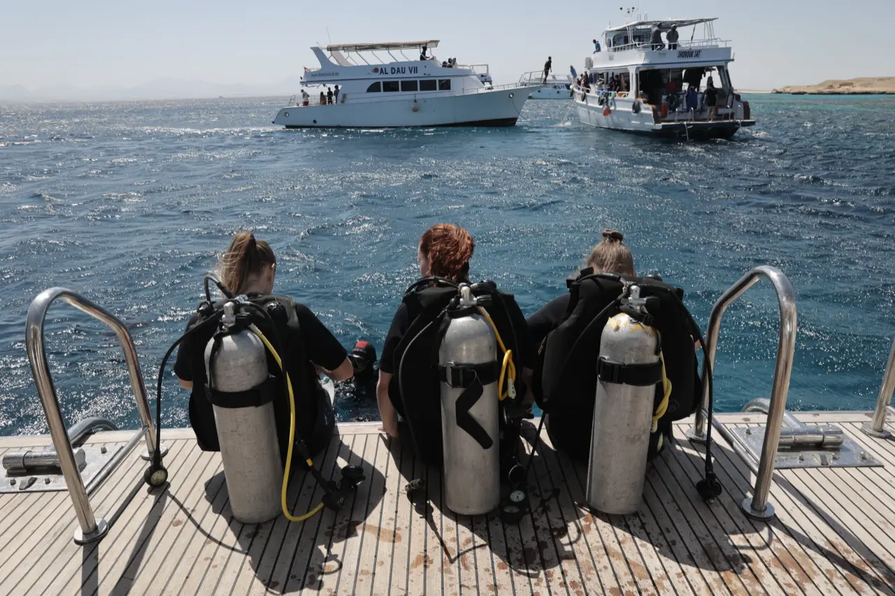 VIP ROYAL CRUISE 6×1