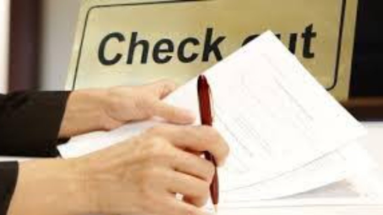 <p>What are the circumstances under which a hotel has the right to terminate a guest's stay and request them to leave?</p>